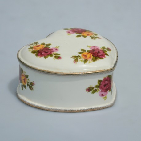 Porcelánová šperkovnička 