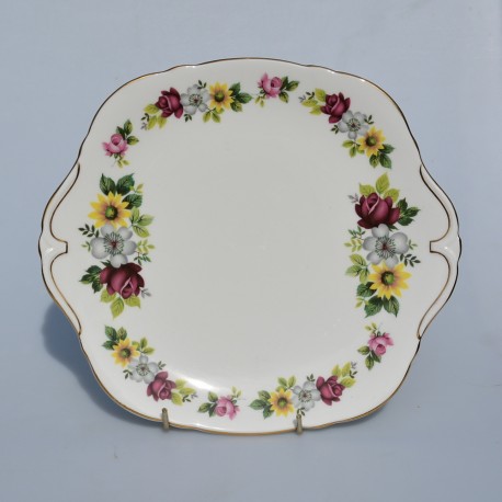 Porcelánový tanier 