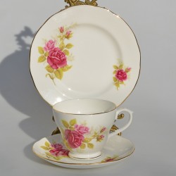 Porcelánový trojset 