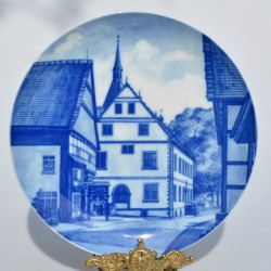 Porcelánový tanier 