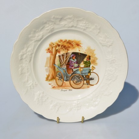 Porcelánový tanier 