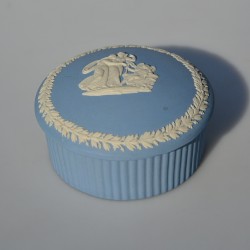 Porcelánová šperkovnička