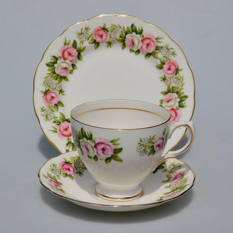 Porcelánový trojset Colclough 