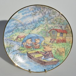 Porcelánový tanier Snap Happy, Danbury Mint 21 cm