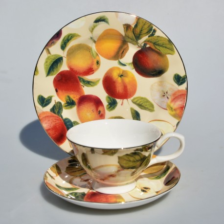 Porcelánový trojset  