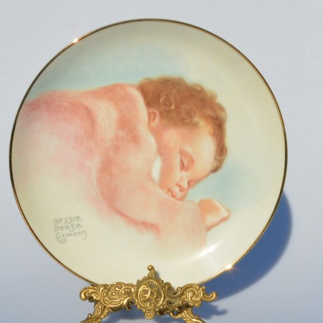 Porcelánový tanier