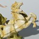 Starožitná porcelánová soška 