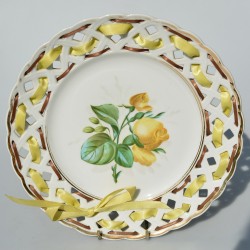 Starožitný porcelánový tanier