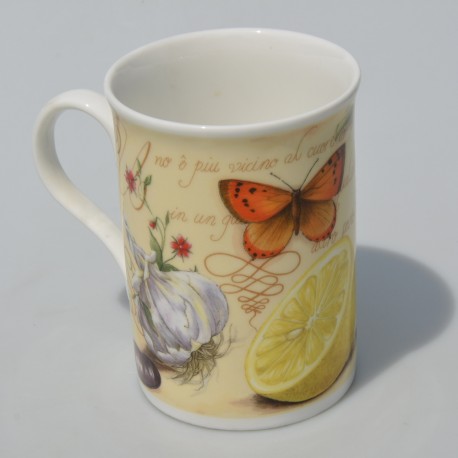 Porcelánový hrnček