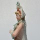 Starožitná porcelánová soška