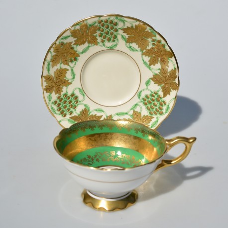 Starožitný porcelánový dvojset 